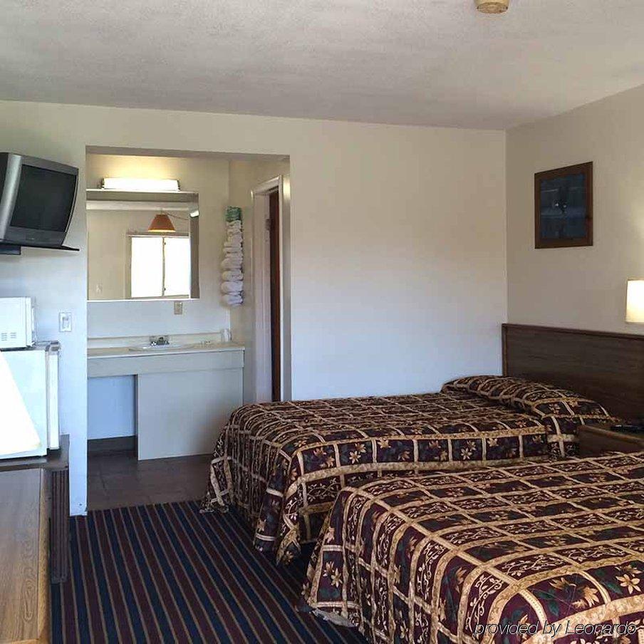 Port Lodge Motel Pulaski Extérieur photo