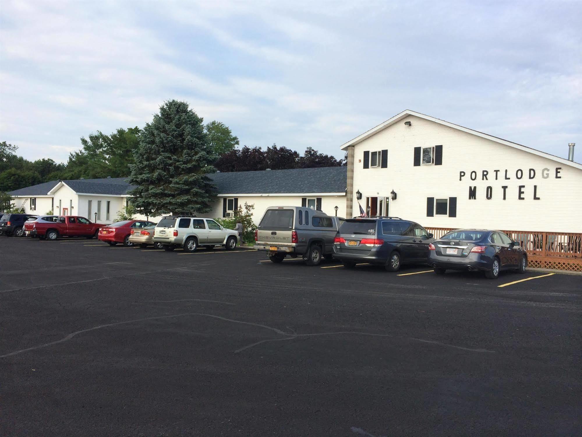 Port Lodge Motel Pulaski Extérieur photo